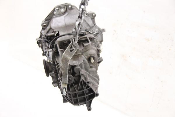 Getriebe 5 Gang 012300043GX Audi 80 89