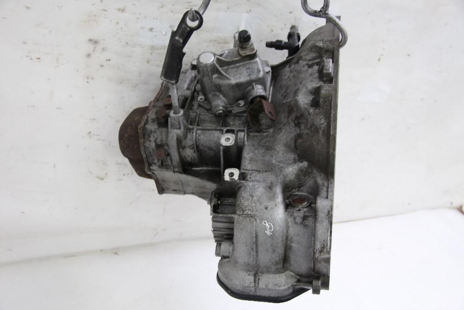 Getriebe 5 Gang 55351216 Opel CORSA C