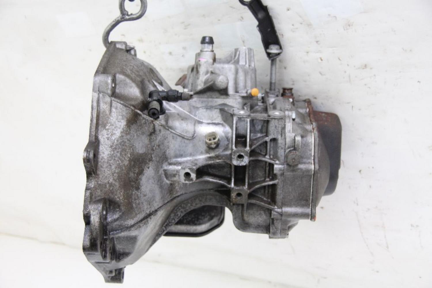 Getriebe 5 Gang 55351216 Opel CORSA C