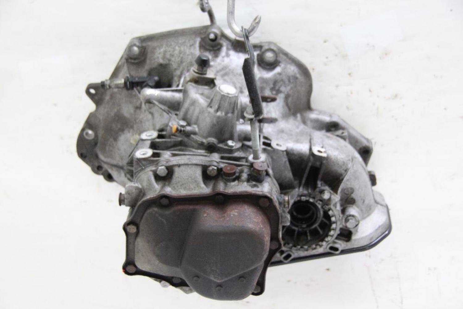 Getriebe 5 Gang 55351216 Opel CORSA C