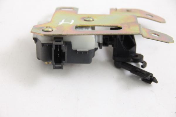 Stellmotor ZV Tankklappe 1J0810773D VW TOUAREG 1 7L