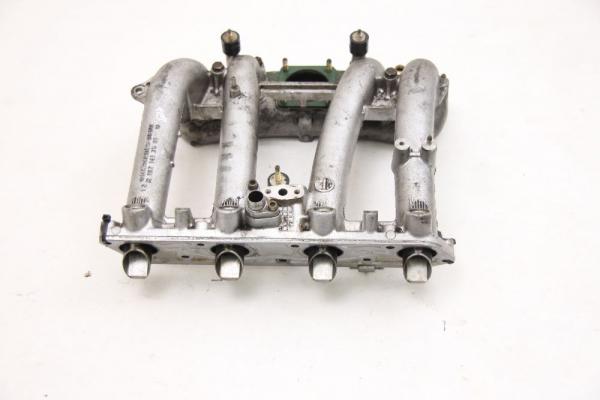Ansaugkrümmer 1021413501 Mercedes 190 W201