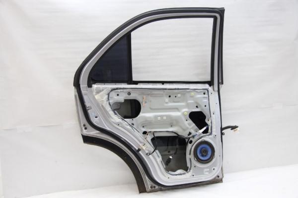 Tür hinten links 770033E111 Kia SORENTO 1 JC