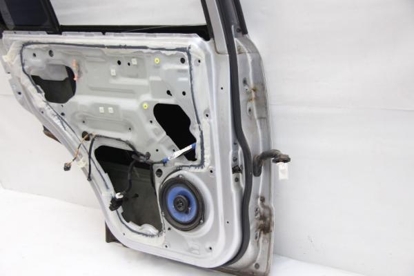 Tür hinten links 770033E111 Kia SORENTO 1 JC