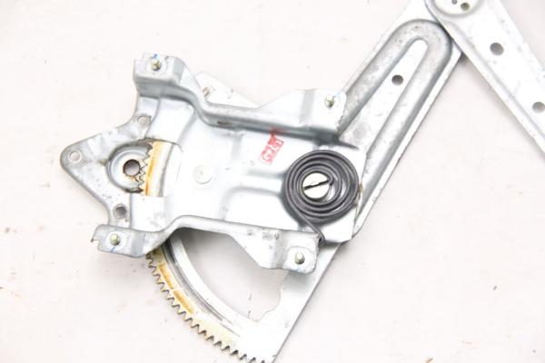 Fensterheber elektrisch vorn rechts 824043E000 Kia SORENTO 1 JC