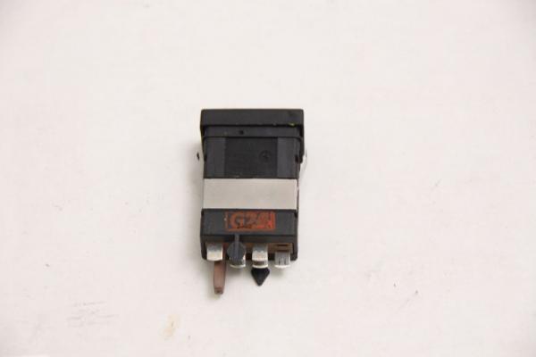 Schalter Sitzheizung 3B0963564C VW PASSAT 3B