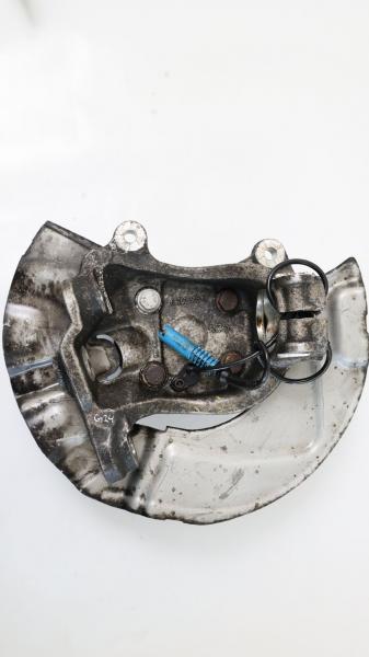 Achsschenkel vorn links 31216760953 BMW 5er E60