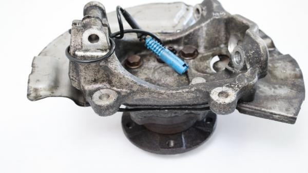 Achsschenkel vorn links 31216760953 BMW 5er E60