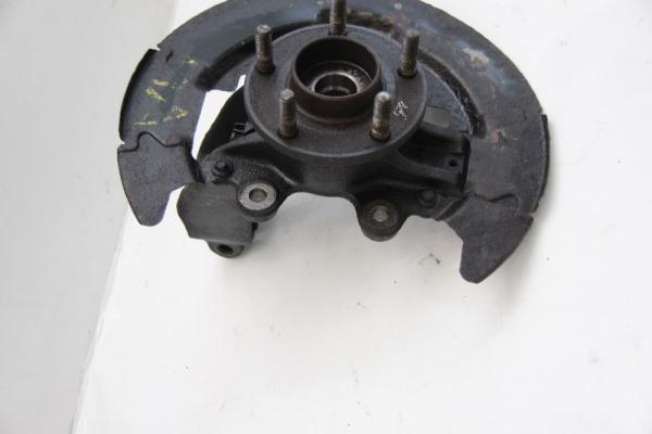 Achsschenkel vorn links 31212947 Volvo S40 II