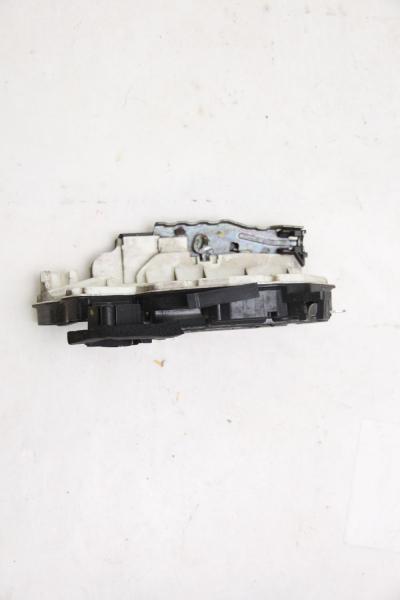 Türschloß vorn links 5K1837015B VW GOLF 6