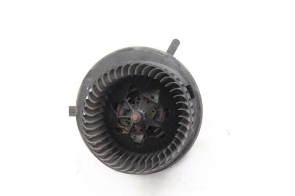 Heizgebläsemotor 3C1820015L VW GOLF 6