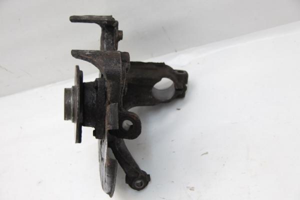 Achsschenkel vorn rechts 1K0407256T VW GOLF 6