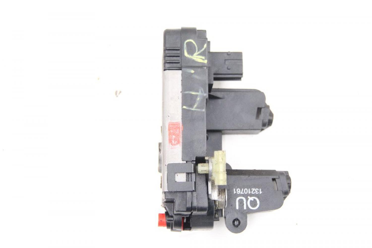 Türschloß hinten rechts 13210761 Opel VECTRA C Caravan