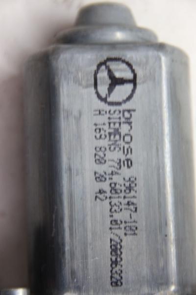Fensterheber-Motor hinten rechts 1698282042 Mercedes B-KLASSE W245