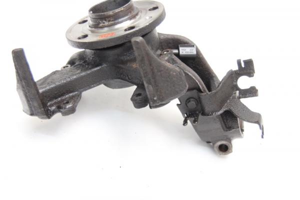 Achsschenkel vorn rechts 6Q0407256AC Skoda ROOMSTER 5J