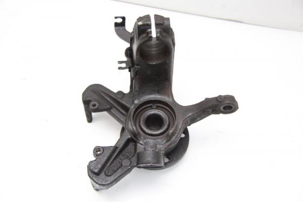 Achsschenkel vorn rechts 6Q0407256AC Skoda ROOMSTER 5J