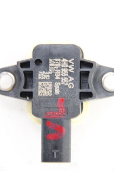 Airbag Sensor vorn links 4H0955557 Audi A8 4H D4