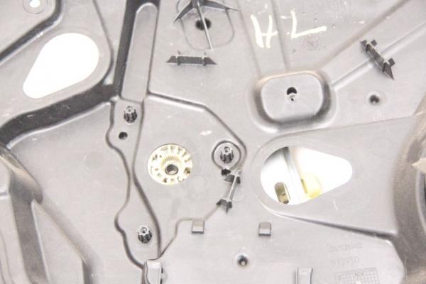 Karosseriesteuergerät Lexus IS II 2 XE2 8273053050 06-2006 gebraucht 1