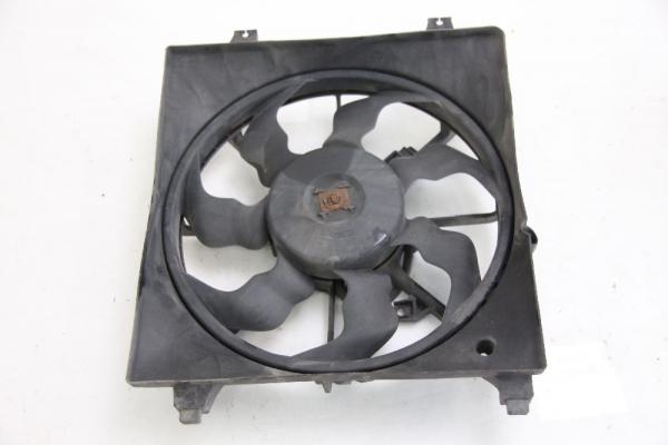 Ventilator (am Kühler) 253802B000 Hyundai SANTA FE 2 CM