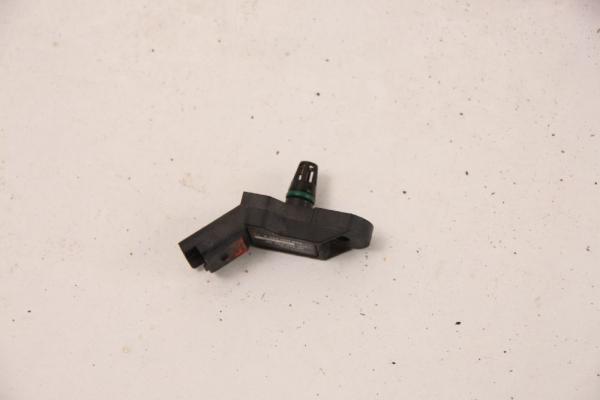 Sensor Ladedruck 0261230043 VW GOLF 4 Variant