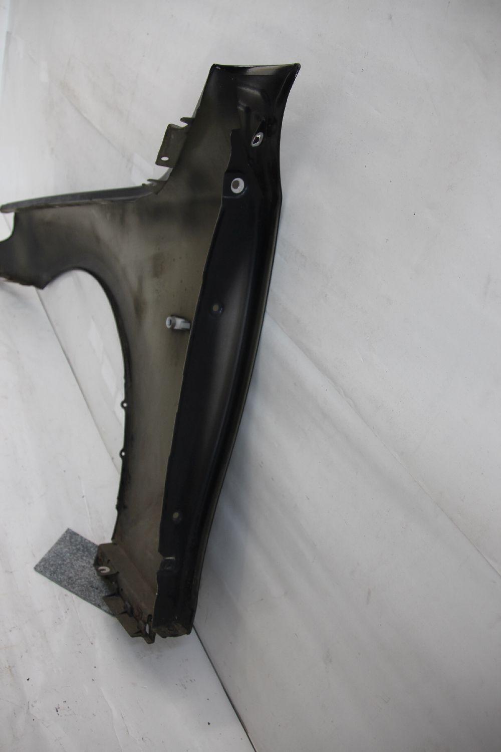 Kotflügel vorn rechts 41357111430 BMW 5er Touring E61