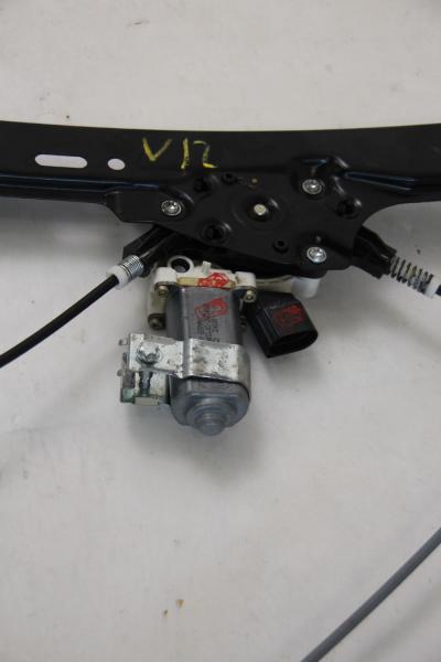 Fensterheber elektrisch vorn rechts 51337184384 BMW 5er Touring E61