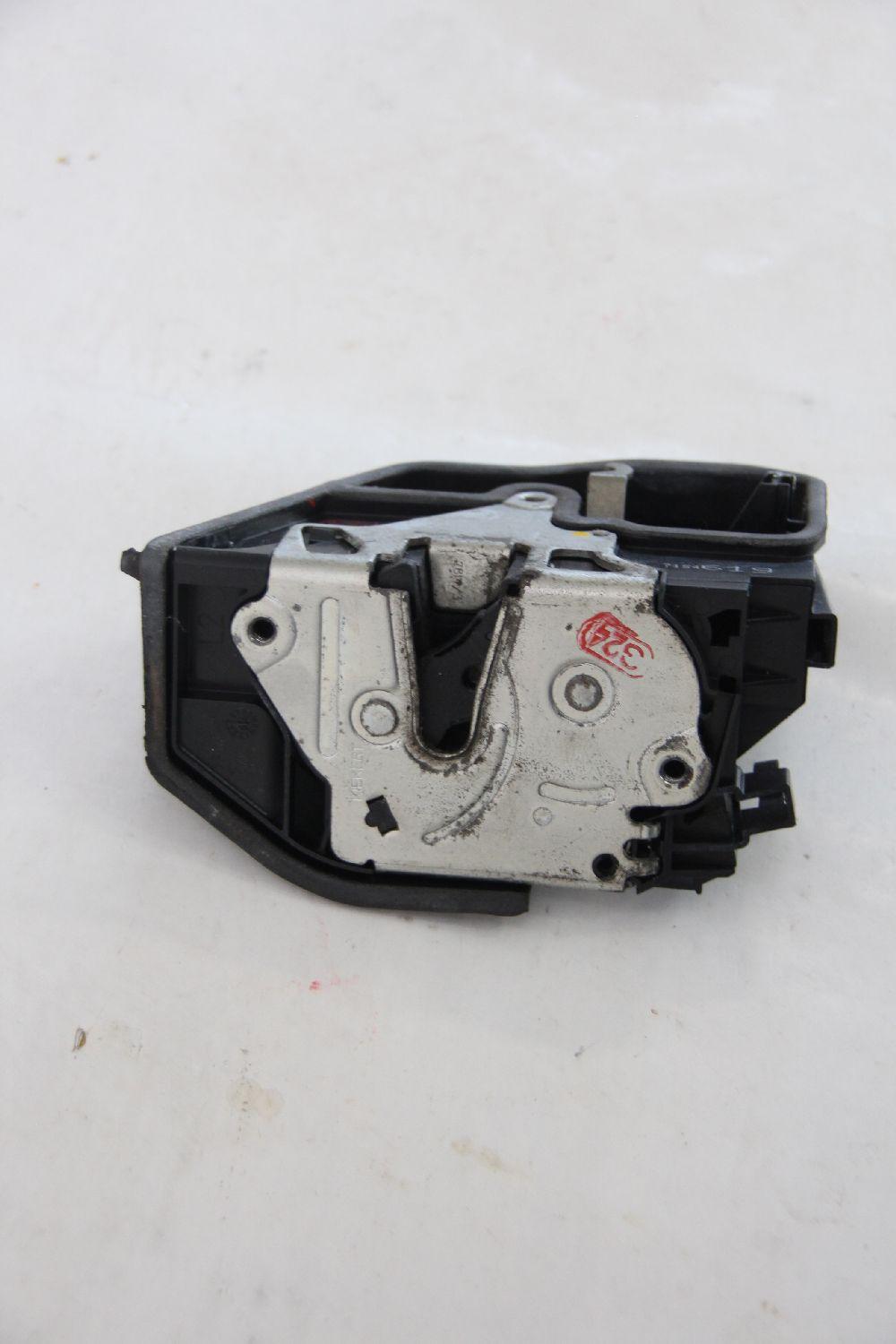 Türschloß vorn links 7154619 BMW 5er Touring E61