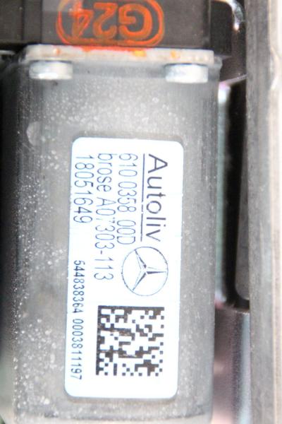 Sicherheitsgurt vorn rechts 610035800D Mercedes E-KLASSE S212