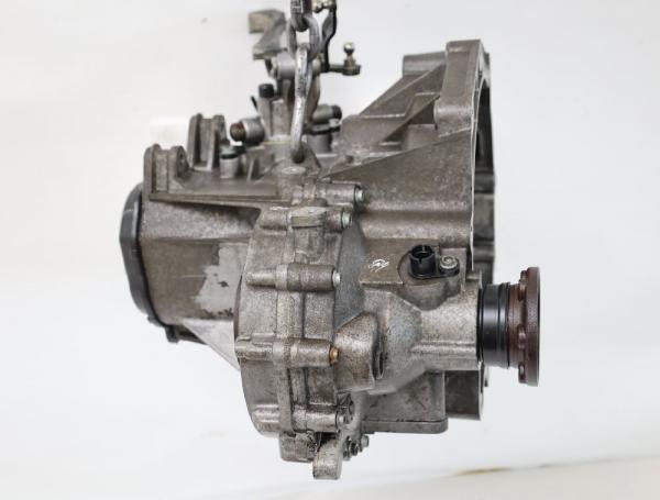 Getriebe 5 Gang 02T300052S Seat IBIZA 3 6L