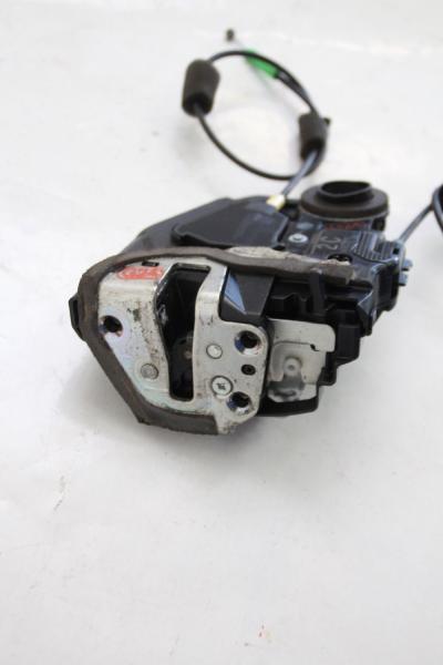 Türschloß hinten links 6906042020 Toyota RAV4 3 SA CA