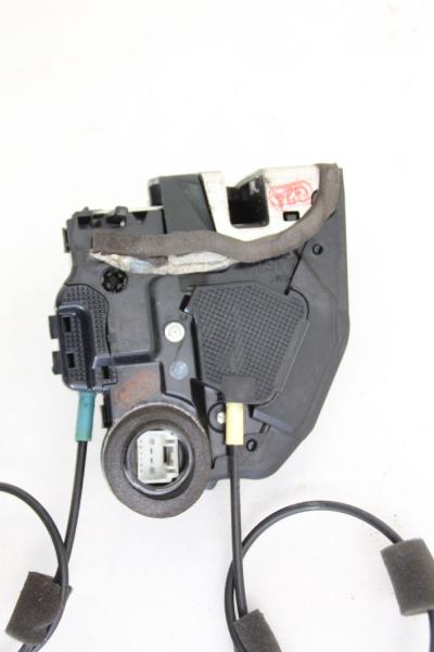 Türschloß hinten links 6906042020 Toyota RAV4 3 SA CA