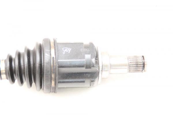 Antriebswelle vorn links 4342042200 Toyota RAV4 3 SA CA