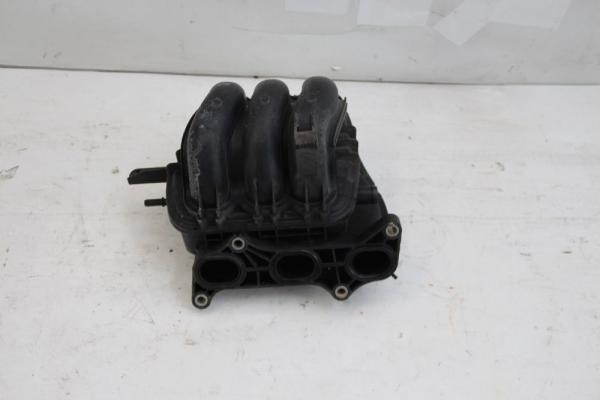 Ansaugkrümmer 171200Q020 Toyota YARIS 2 XP9