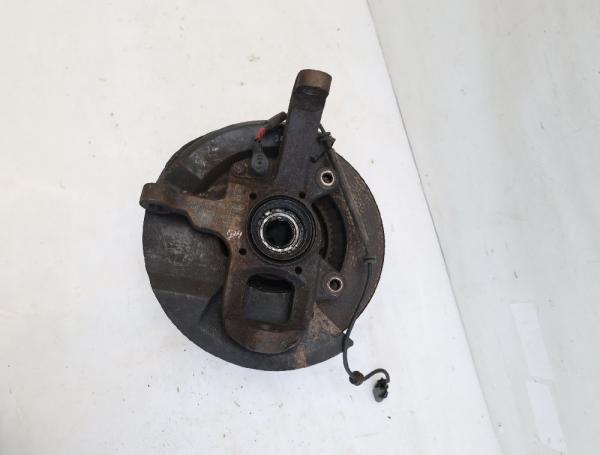 Achsschenkel vorn rechts 56720H1000 Hyundai TERRACAN