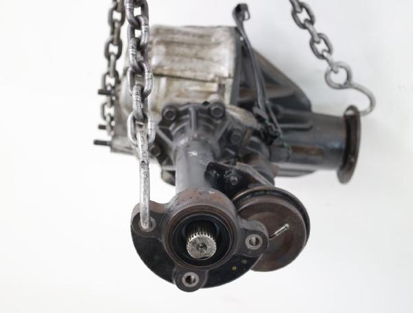 Achse vorn PA3327700 Mazda BT 50 UN