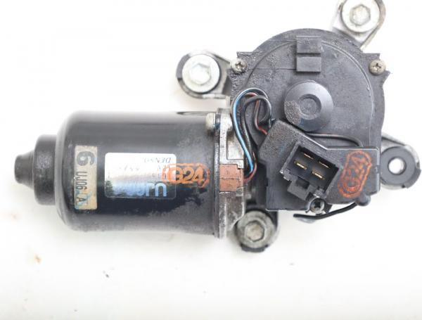 Scheibenwischermotor vorn UJ0667340A Mazda BT 50 UN