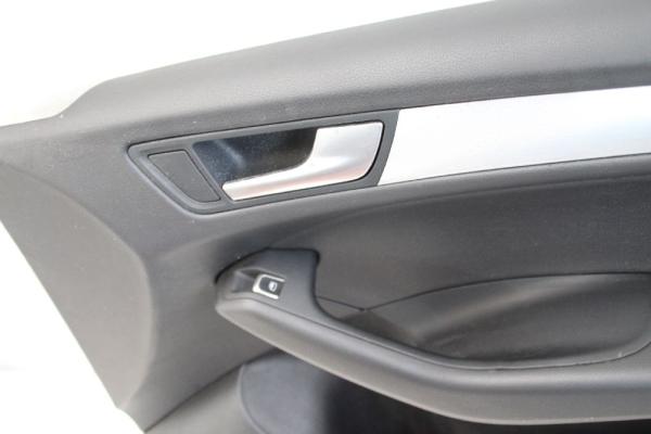 Türverkleidung innen 8R1867104AE Audi Q5 8RB