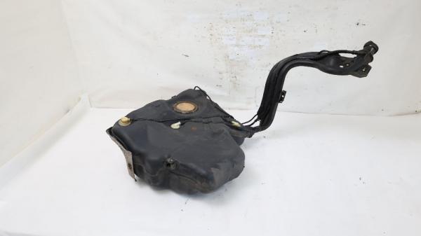 Kraftstofftank 1K0201085M VW GOLF 5
