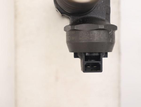 Einspritzduese (Diesel) Zylinder 3 038130073BQ Seat ALHAMBRA