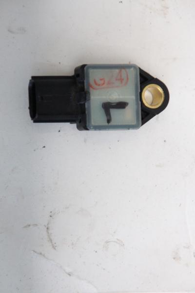 Airbag Sensor links 04896065AA Jeep CHEROKEE KK