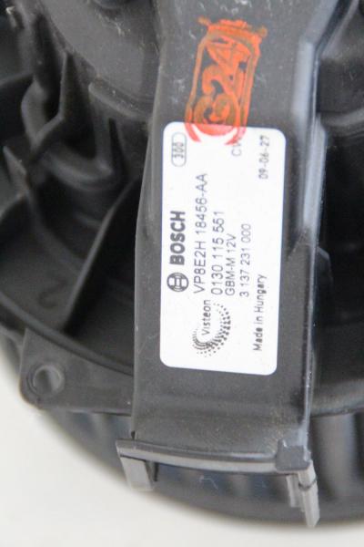 Heizgebläsemotor VP8E2H18456AA Ford FIESTA 6 JA