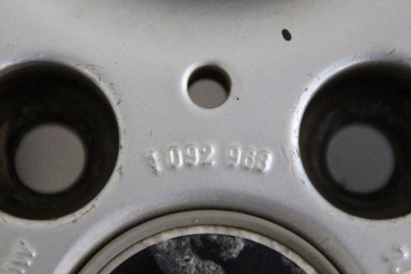 Felge Alu/Leichtmetall vorn rechts 1092968 BMW 3er Compact E36