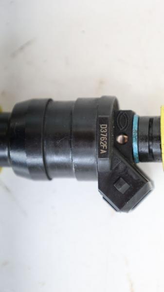 Einspritzventil 1731357 BMW 3er Compact E36