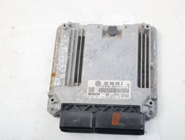 Steuergerät Motor 03C906032D VW GOLF 5