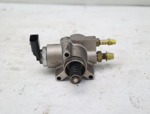 Hochdruckpumpe 03C127025T VW GOLF 5