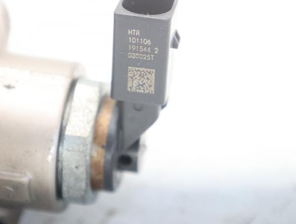 Hochdruckpumpe 03C127025T VW GOLF 5