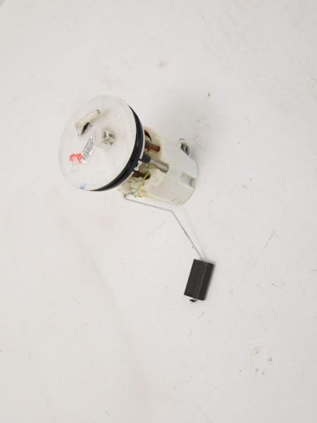 Benzinpumpe mit Geber 8V519H307CA Ford FIESTA 6 JA