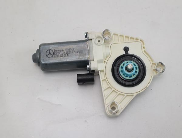 Fensterheber-Motor vorn rechts 1698201642 Mercedes A-KLASSE W169