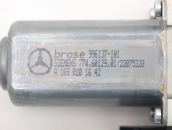 Fensterheber-Motor vorn rechts 1698201642 Mercedes A-KLASSE W169