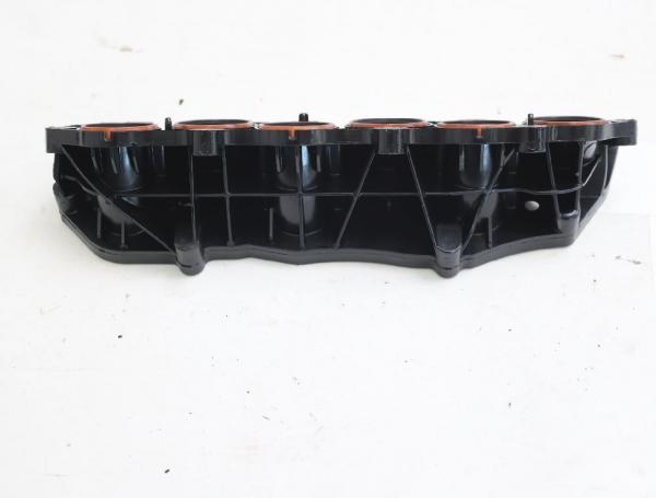 Ansaugkrümmer 059129765D Audi Q7 4MB